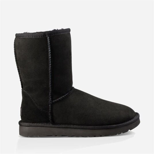 UGG W Classic Short Ii - Black US 10 UGG W Classic Short Ii - Black US 10