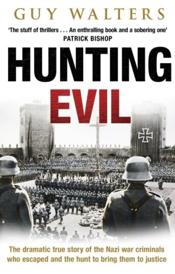 Hunting Evil Av Guy Walters