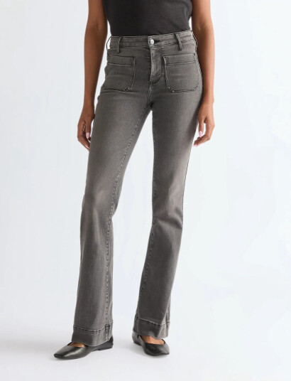 Wrangler Flare Grey 24 x 30 Wrangler Flare Grey 24 x 30