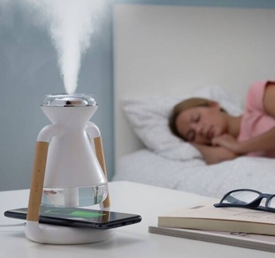 Innovagoods 3-i-1 trådløs lader, aromadiffusor og luftfukter Innovagoods 3-i-1 trådløs lader, aromadiffusor og luftfukter