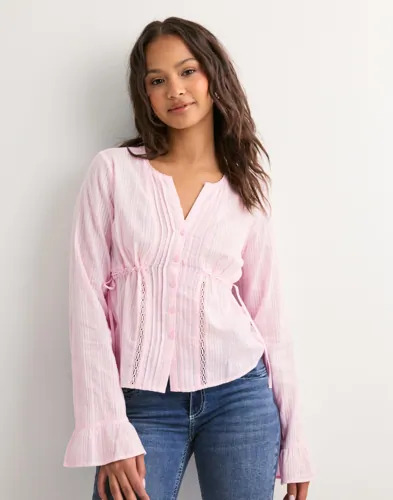 Nelly Rosa Favourite Detail Blouse