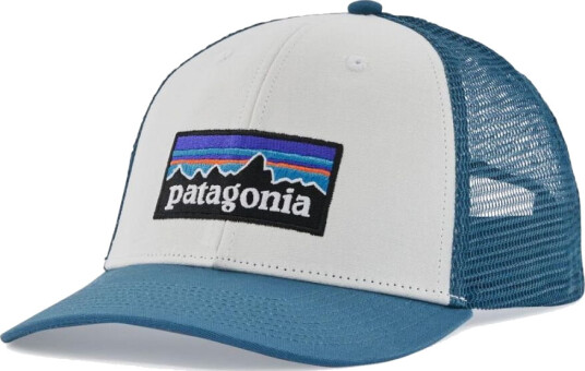 Patagonia P-6 Logo Lopro Trucker Hat Wiwa White W/Wavy Blue ONESIZE Patagonia P-6 Logo Lopro Trucker Hat Wiwa White W/Wavy Blue ONESIZE