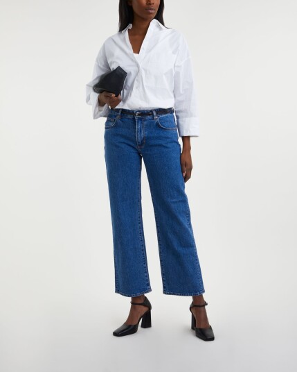NEUW Daria Boyfriend 80S Blue Mid Indigo Blue 28 NEUW Daria Boyfriend 80S Blue Mid Indigo Blue 28