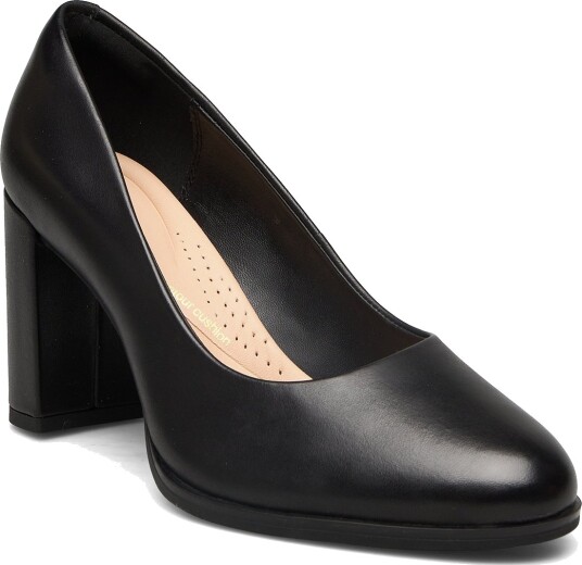 Clarks | Freva85 Court D | 39