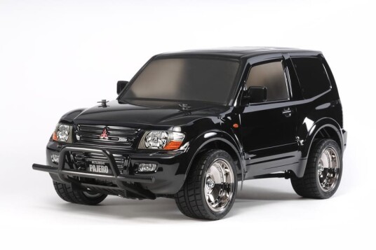 Tamiya 1/10 Mitsubishi Pajero Low Rider Black Special (CC-01)