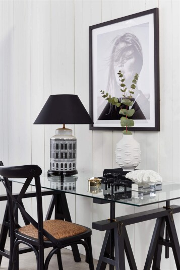Trestle skrivebord, modern black Trestle skrivebord, modern black