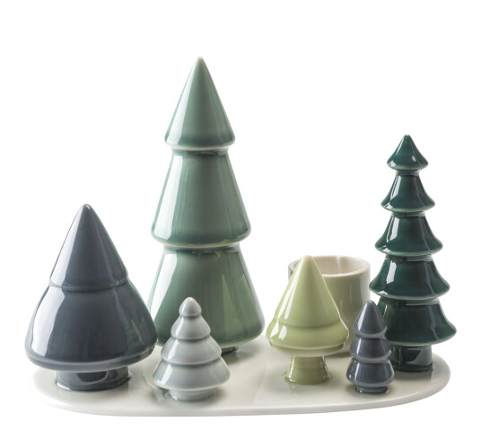 Dottir Winter Stories lysestake i porselen, 1 lys, hvit, 4,5 cm, skog Dottir Winter Stories lysestake i porselen, 1 lys, hvit, 4,5 cm, skog