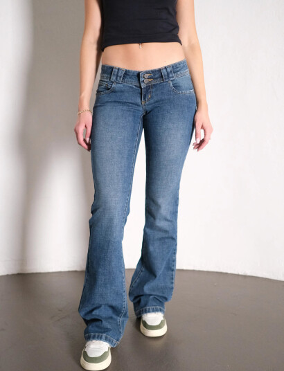 ABRAND 00 Super Low Kick Tall Andyandy Blue 22 ABRAND 00 Super Low Kick Tall Andyandy Blue 22
