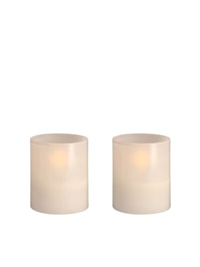 Moods & More LED glass candle Hurricane Vanilla 47x57 mm 2 pcs Moods & More LED glass candle Hurricane Vanilla 47x57 mm 2 pcs