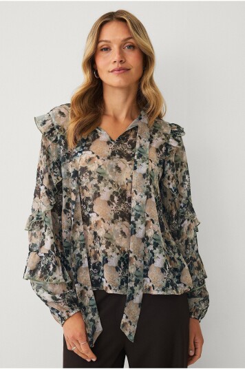 Ellos Collection   Mønstret bluse i chiffon   Grønn