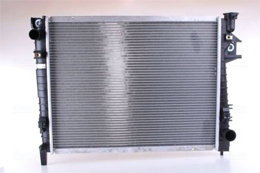 Radiator NISSENS 69018