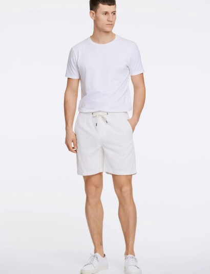 Lindbergh Corduroy Shorts   Cream   L