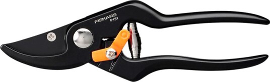 Beskjæringssaks Fiskars P131 Solid med bypass-funksjon