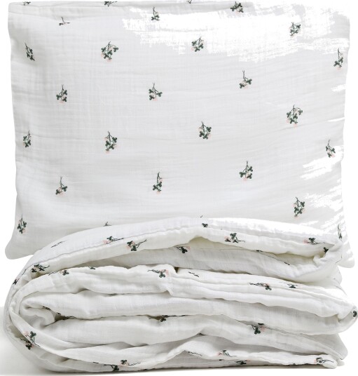 Alice & Fox Adora Sengesett Juniorseng 150x210 Hvit Alice & Fox Adora Sengesett Juniorseng 150x210 Hvit