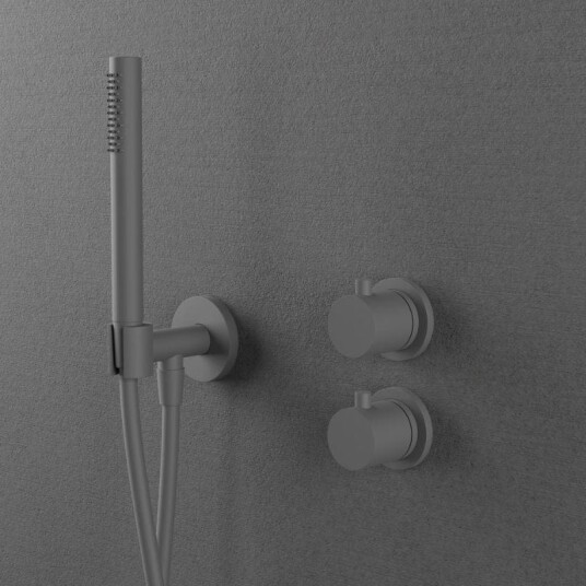 Primy Steel Harmonized Dusjbatteri Med hånddusj, Scrap Primy Steel Harmonized Dusjbatteri Med hånddusj, Scrap