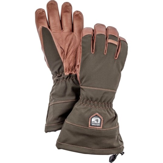 Hestra Hunters Gauntlet CZone 7, Dark Forest Hestra Hunters Gauntlet CZone 7, Dark Forest