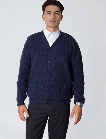 Clean Cut Copenhagen Brooks Cardigan - Navy - L Clean Cut Copenhagen Brooks Cardigan - Navy - L