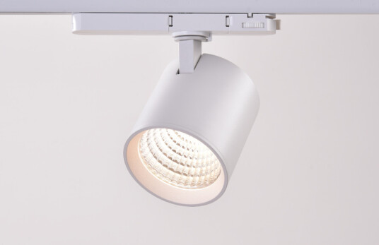 Ledlife 30W 3 faset dimbar RA90 skinnespot 170lm/w hvit CASAMBI Dimbar : Via CASAMBI Kulør : Varm