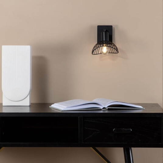 Venture Home Elsa justerbar vegglampe - Svart 1650547-01-0 1650548-01-0 Venture Home Elsa justerbar vegglampe - Svart 1650547-01-0 1650548-01-0