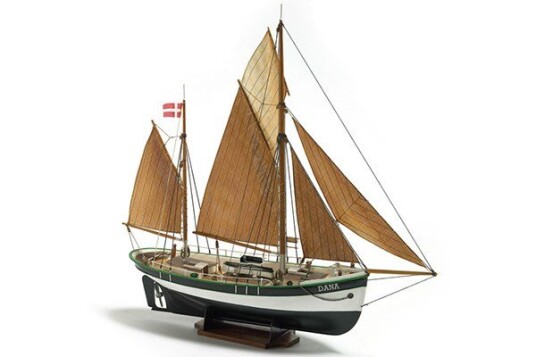 Billing Boats 01 00 0200 Dana Fishingboat Plastic Hull 1:60 Billing Boats 01 00 0200 Dana Fishingboat Plastic Hull 1:60
