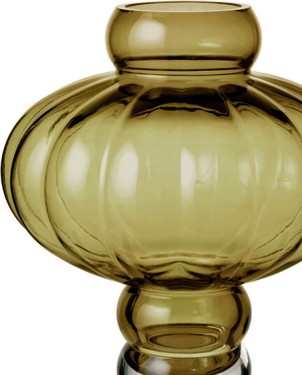 Louise Roe Balloon vase 20 cm Olive Louise Roe Balloon vase 20 cm Olive