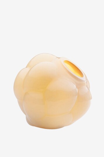 Kosta Boda Vase Berry Tales Beige Kosta Boda Vase Berry Tales Beige