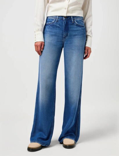Wrangler World Wide   Blue   27 x 30