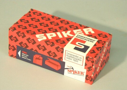 BMI Spiker Decra Rød 2 kg BMI Spiker Decra Rød 2 kg