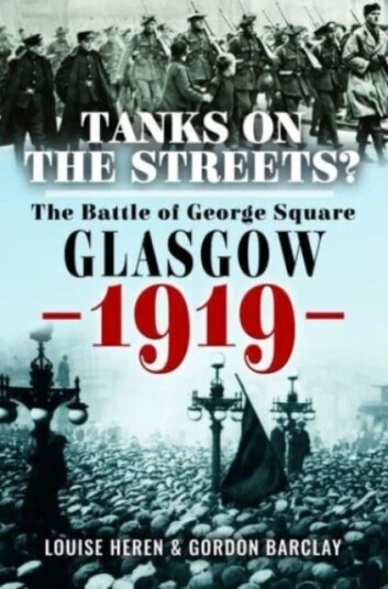 Tanks On The Streets? Av Gordon Barclay, Louise Heren