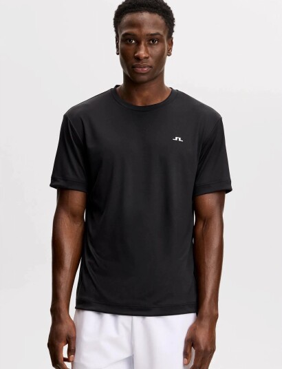 J. Lindeberg Ade T Shirt   Black   XL