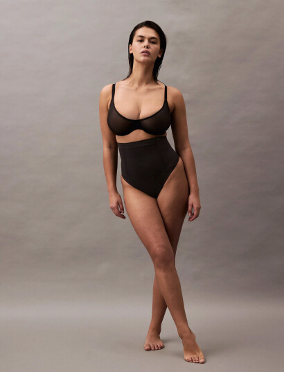 Calvin Klein Extra Firm Seamless Thong Black M