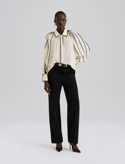 Malina Bea Contrast Edge Chiffon Blouse - Cream - 42