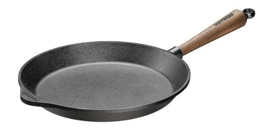 Skeppshult Stekepanne 28 cm med valnøtt håndtak Skeppshult Stekepanne 28 cm med valnøtt håndtak