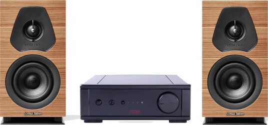 Sonus Faber Lumina I og Rega io Stereopakke med høyttalere i valnøtt