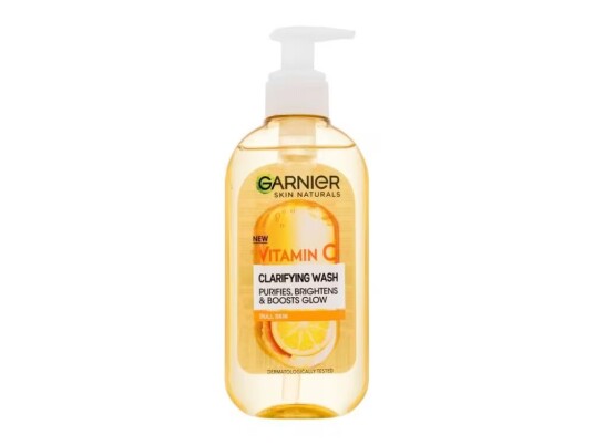 Garnier Skin Naturals Vitamin C Clarifying Wash For Women 200 ml Garnier Skin Naturals Vitamin C Clarifying Wash For Women 200 ml