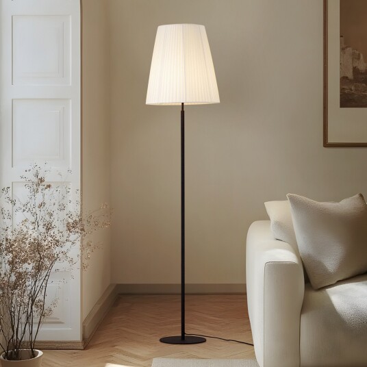 Lindby Virelle gulvlampe svart/hvit 170 cm tekstil Stue 169.1 Hvit Lindby Virelle gulvlampe svart/hvit 170 cm tekstil Stue 169.1 Hvit