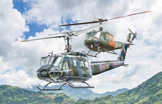 Italeri 1/48 AB-205/UH-1D