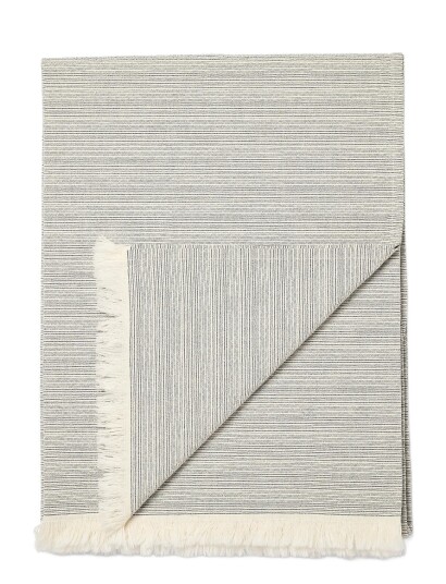 compliments Svale Throw Grey 145X210CM