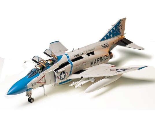 Tamiya 1/32 McDonnell Douglas F-4J Phantom II