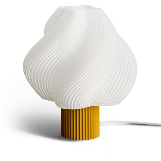 Crème Atelier Soft Serve Grande Bordlampe Cloudberry