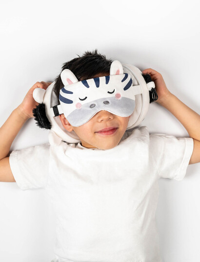 Puckator Relaxeazzz Panda Plush Travel Pillow & Eye Mask - White - ONE SIZE