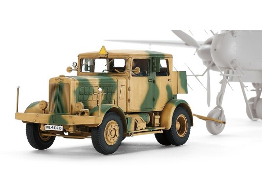 Tamiya 1/48 German Heavy Tractor SS-100