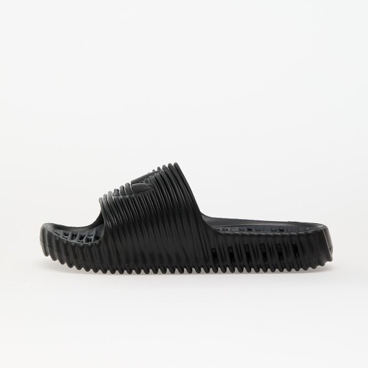 Joggesko adidas Adilette 25 Core Black/ Core Black/ Carbon EUR 39 Joggesko adidas Adilette 25 Core Black/ Core Black/ Carbon EUR 39