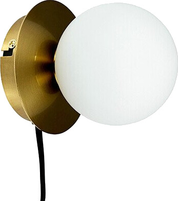 Dyberg Larsen Sia Vegglampe Opal/Brass DybergLarsen Dyberg Larsen Sia Vegglampe Opal/Brass DybergLarsen