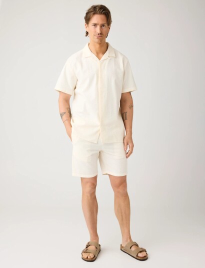 Knowledge Cotton Apparel Fig Loose Seersucker Shorts Cream L