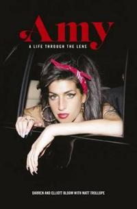 Amy Winehouse Av Darren & Bloom Elliott Bloom