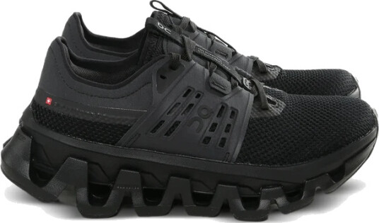 On Running Dame Sport Svart 40 1/2 EU,