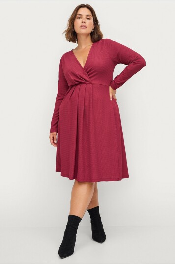 Ellos Plus collection - Kjole Jemma - Lilla