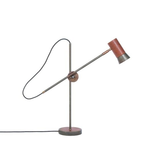 Konsthantverk Kusk Bordlampe - Jernoxid & Lær Konsthantverk Kusk Bordlampe - Jernoxid & Lær