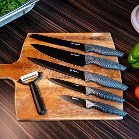 Knivsett med potetskreller - non-stick